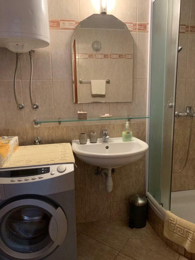 Apartments Albatross ノヴァリャ エクステリア 写真