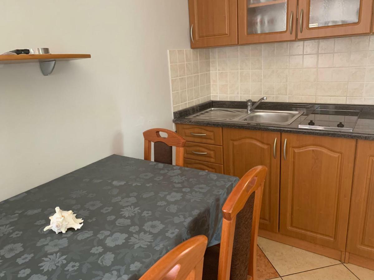Apartments Albatross ノヴァリャ エクステリア 写真
